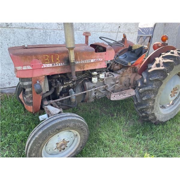 Massey 135 Tractor w/3ph