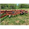 Image 3 : 24ft Vibra Shank Cultivator w/new shovels