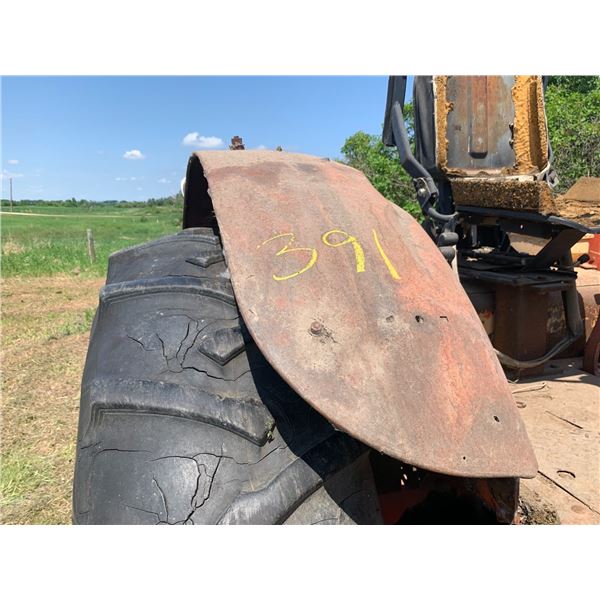 930 Case tractor - running