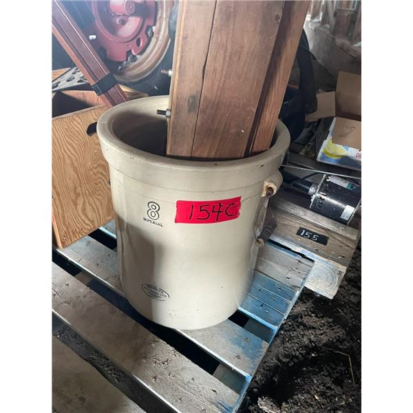 8 Gallon Medalta Crock/Large cabbage cutter