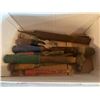 Image 2 : Assorted wood chisels/hammer