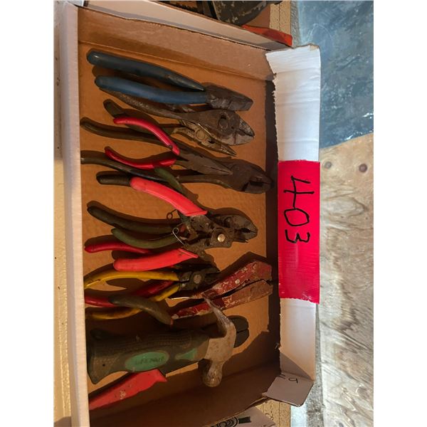 Assorted plyers/Vice grips/Hammer