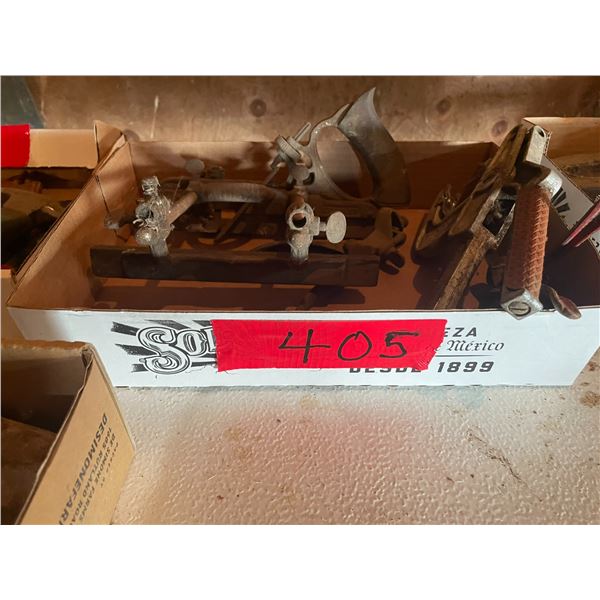 Antique tools/Ear tagger