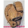 Image 2 : 3 Vintage Baseball Gloves