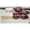 Image 2 : Assorted kitchenwares - tupperware container, stacking tray and wooden bowl set