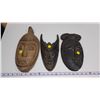 Image 1 : 3 Assorted small decorative wooden masks