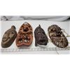 Image 2 : 4 assorted decorative wooden masks