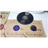 Image 5 : 10 - Vintage 78rpm vinyl records, in original covers