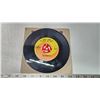 Image 2 : The Beatles - 8 days a week on 45rpm, comes in original jacket - very rare