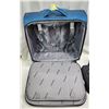 Image 4 : "Swiss Gear" beautiful turquois carry on bag/overnight/electronics - hold a LOT of items, sturdy wit