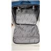 Image 5 : "Swiss Gear" beautiful turquois carry on bag/overnight/electronics - hold a LOT of items, sturdy wit