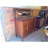 Image 2 : Oak sideboard cabinet 19 X 50 X 56H)