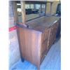 Image 7 : Oak sideboard cabinet 19 X 50 X 56H)