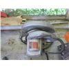 Image 3 : 8 1/4” Skill saw + Safety helmet & knee pads