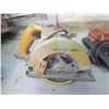 Image 2 : 5.5” skill saw + electric stapler + 2 Bostitch hand stapler