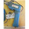 Image 3 : Makita drill with 2 batteries (9.6V) & charger