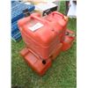 Image 2 : 5 Gas cans (1 Metal Boat can) assorted sizes: 2 Gallons to 5 gallon