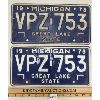 Image 1 : PAIR OF 1973 MICHIGAN LICENSE PLATES