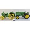 Image 2 : LOT OF 2 - ERTL JOHN DEERE DIECAST TRACTORS - 1:16 SCALE