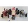 Image 2 : LOT OF 3 - DIECAST TOY TRACTORS - INCL TRU-SCALE 890