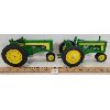 Image 1 : LOT OF 2 - JOHN DEERE TRACTORS