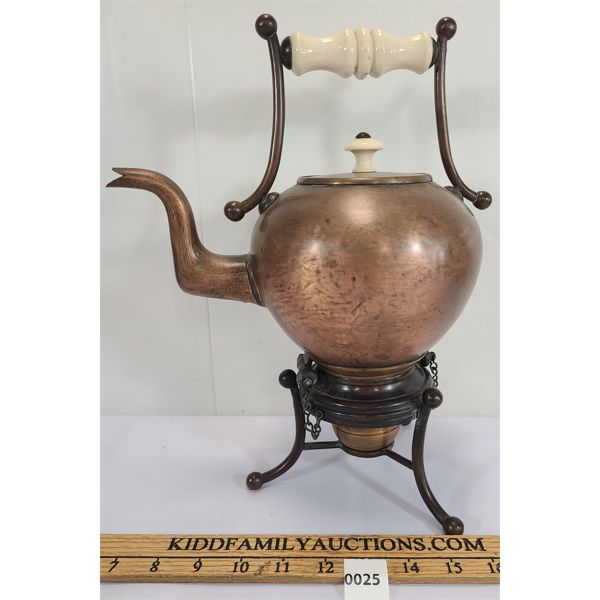 COPPER KETTLE MARKED WARRANTED BEST LONDON MANUFACTURE 