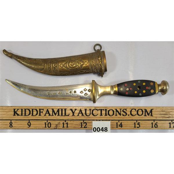 ENGRAVED DAGGER W/ SCABBARD