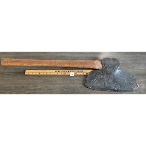 BROAD HEAD AXE Kidd Family Auctions