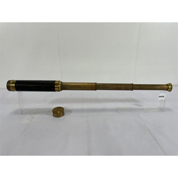LEATHER & BRASS EXTENDABLE TELESCOPE 