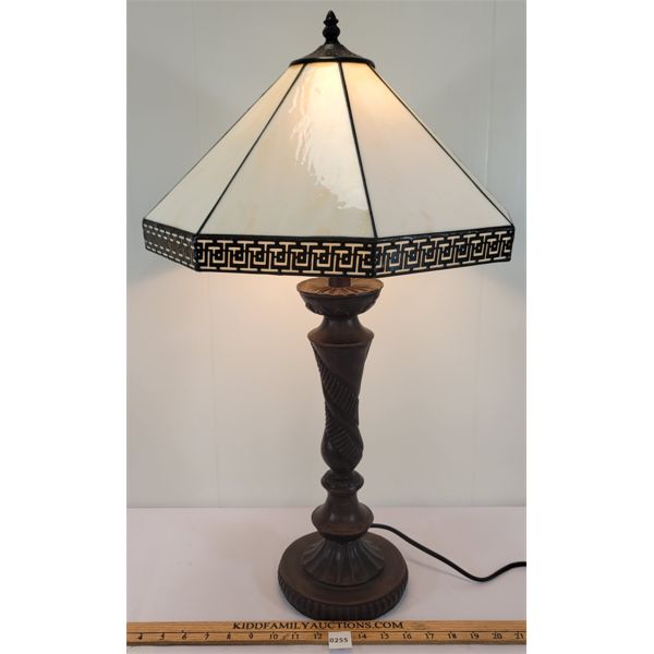 CONTEMPORARY STAINED GLASS TABLE LAMP W/ CAST BASE