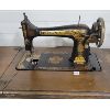 Image 5 : SINGER TREADLE SEWING MACHINE 