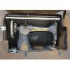 Image 6 : SINGER TREADLE SEWING MACHINE 
