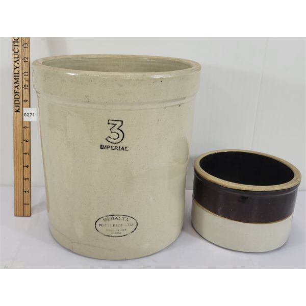 LOT OF 2 - OPEN TOP CROCKS - INCL MEDALTA 3GAL