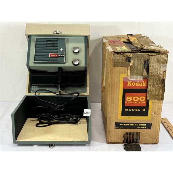 KODAK 500 PROJECTOR W/ ORIGINAL BOX - MODEL B