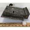 Image 3 : EARLY HAND FORGED DOOR LATCH / HARDWARE