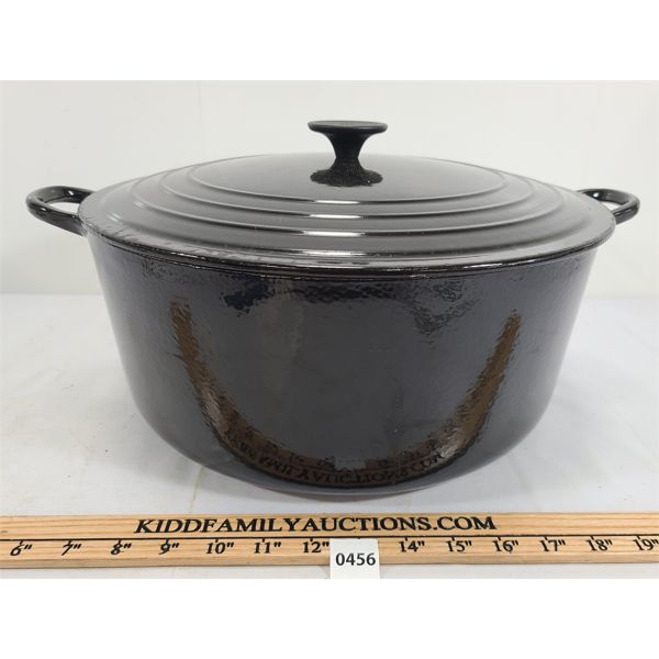 LE CREUSET ENAMEL STOCK POT