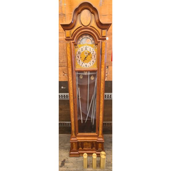 HERSCHEDE GRANDFATHER CLOCK W/ WINDING KEY & KEY LOCK Kidd Family