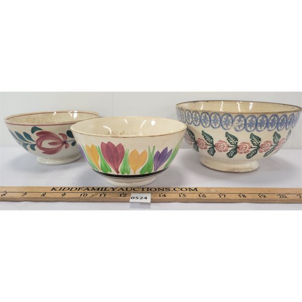 LOT OF 3 - HANDPAINTED EARTHEN WARE & PORT NEUF STYLE MIXING BOWLS 