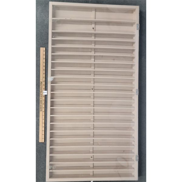 PLEXI GLASS & WOOD HINGED DISPLAY CASE 