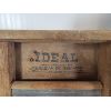 Image 2 : LOT OF 3 - WASHBOARDS - INCL CANUCK & IDEAL