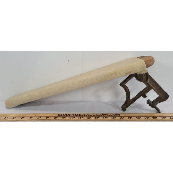 TABLE IRONING BOARD W/ CLAMP 