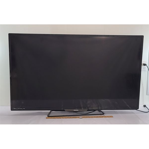 PHILLIPS 55 INCH TV 