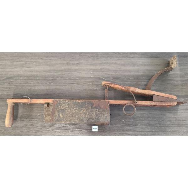 THE EUREKA PLANTER CO. MANUAL SEED PLANTER 