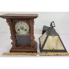 Image 1 : LOT OF 2 - MANTLE CLOCK AND SLAG GLASS STYLE HANGING LIGHT