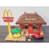 Image 1 : PLAYSKOOL MCDONALDS PLAY SET W/ ACCESSORIES 
