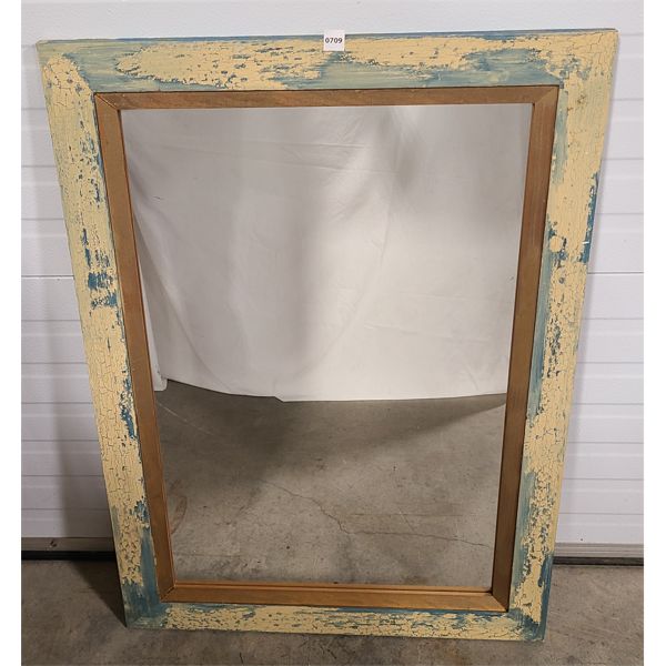 RUSTIC PAINT STYLE MIRROR 