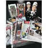 Image 1 : LOT OF HOCKEY MEMORABILIA