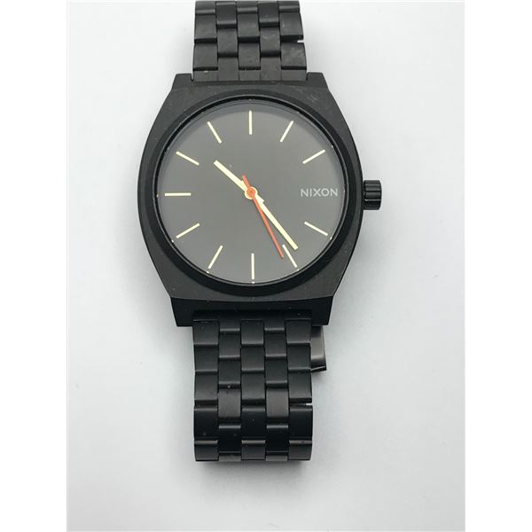 MENS NIXON WATCH