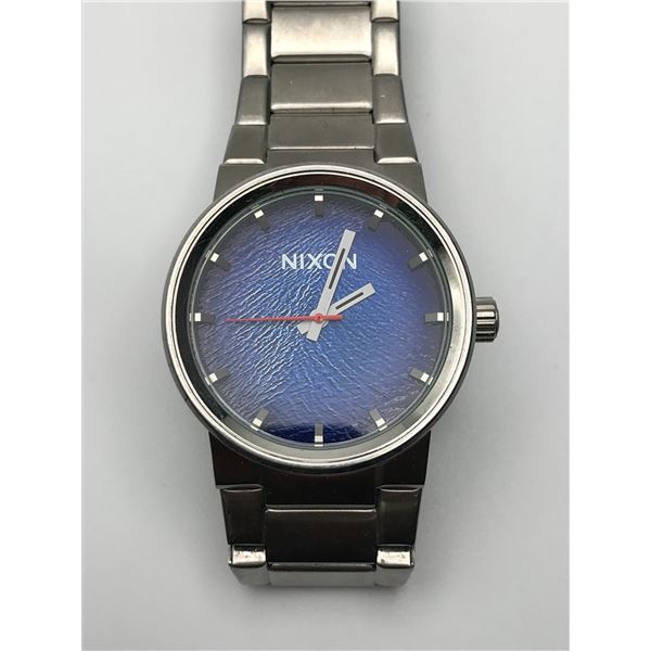 MENS NIXON WATCH