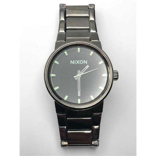 MENS NIXON WATCH